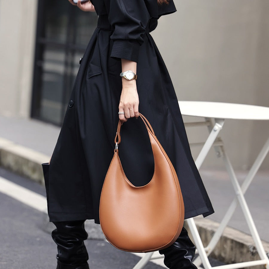Single shoulder armpit bag genuine leather women's bag niche design crescent shaped bag crossbody tote bag versatile and trendy